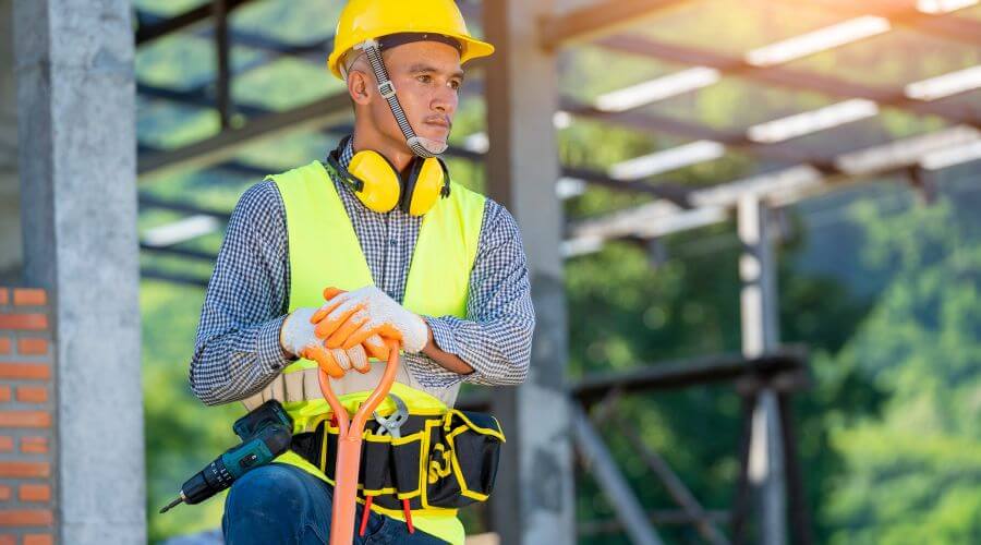 Professional gutter cleaning in Glenwood, AR